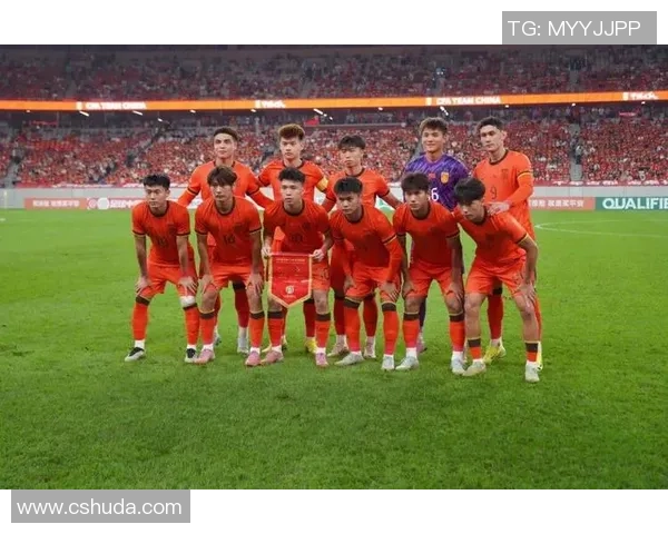 U23中国队迎战马来西亚队全力争胜展现青春风采