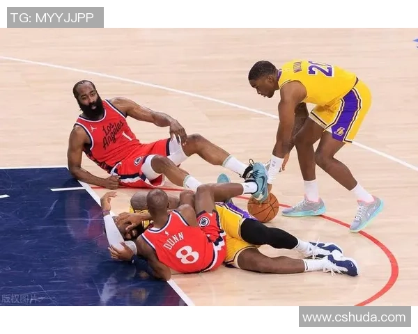 2019年2月1日湖人与快船的激烈对决回顾与精彩瞬间分析